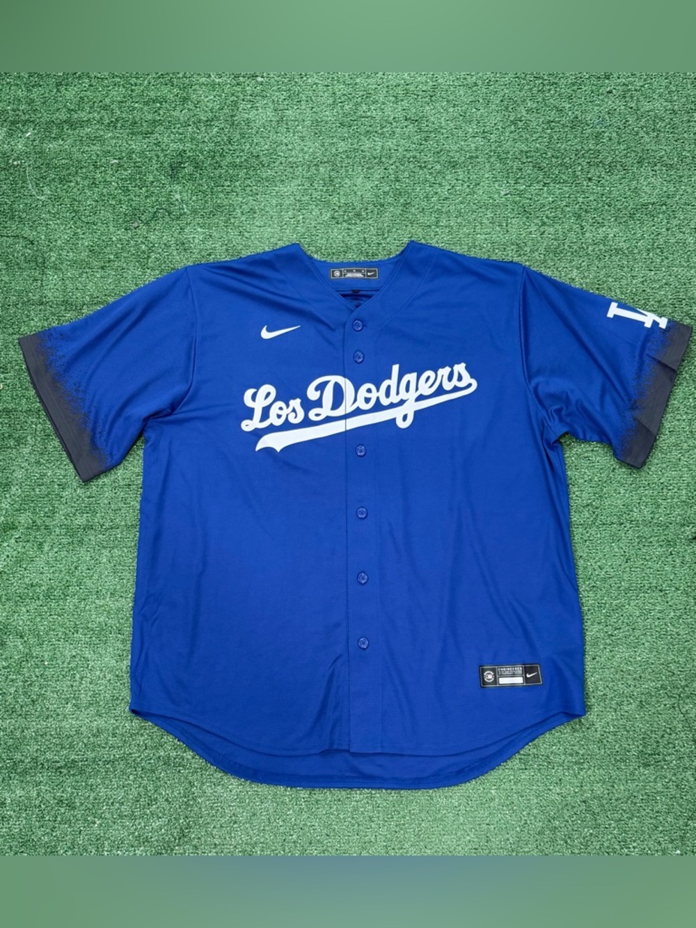 NIKE Los Angeles Dodgers City Connect Jersey Men’s Size XL Blue/White/Black NWOT